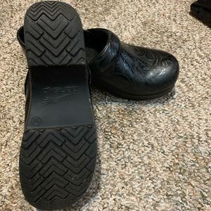 Black Dansko clogs